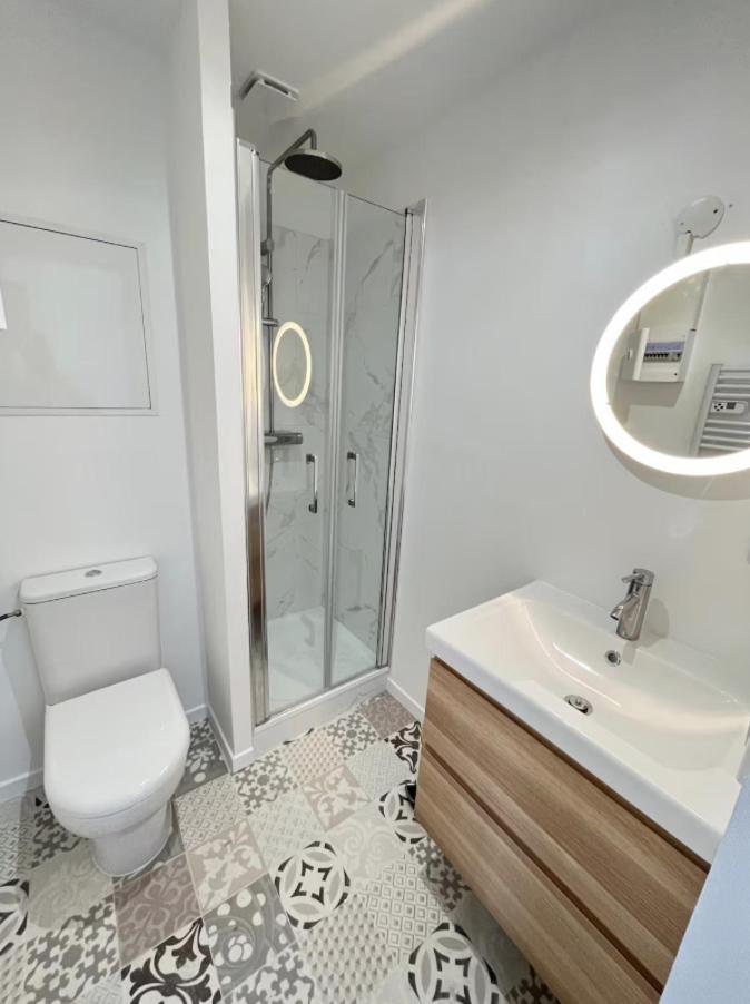 Las Vegas - Appartement A Reims Luaran gambar